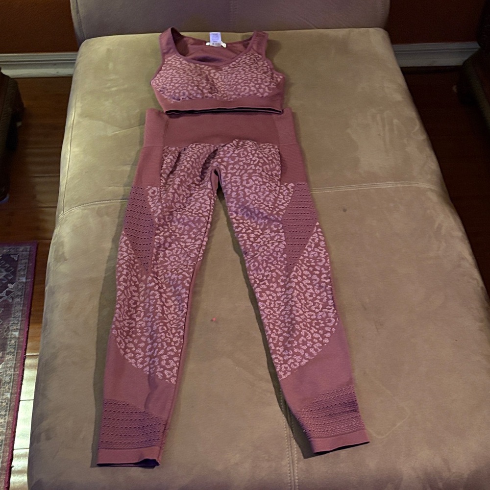Pink Leopard Print Sports Bra and Leggings Set